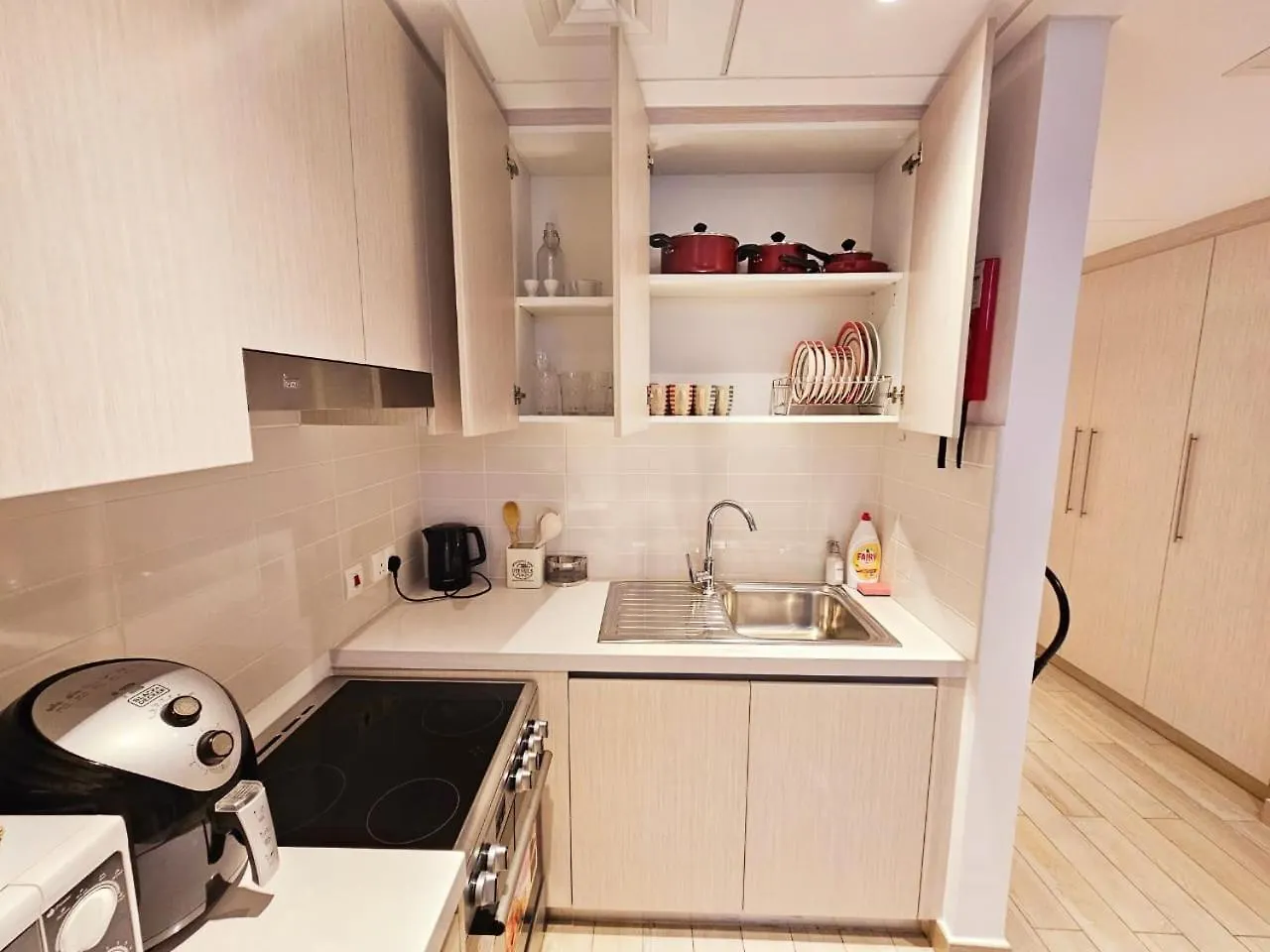Cozy Studio In Yas Island With Canal View Abu Dhabi 0*,
