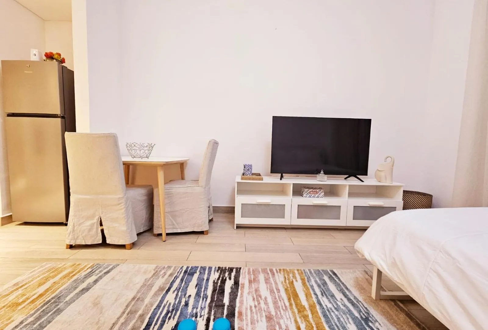 Lägenhet Cozy Studio In Yas Island With Canal View Abu Dhabi